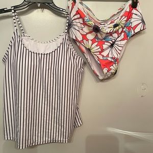 Woman’s bathing suit - XL